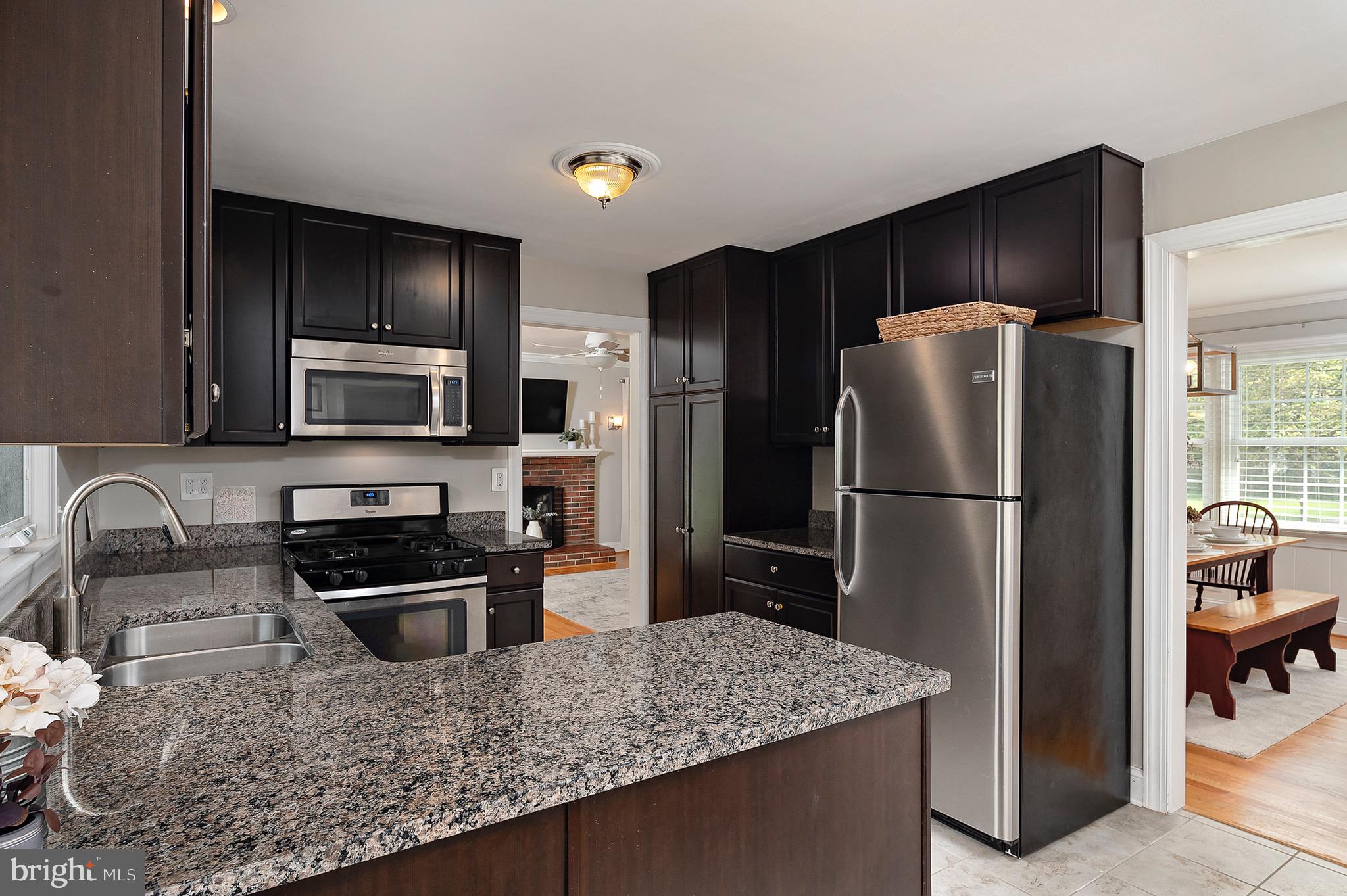 4678 S LEISURE COURT