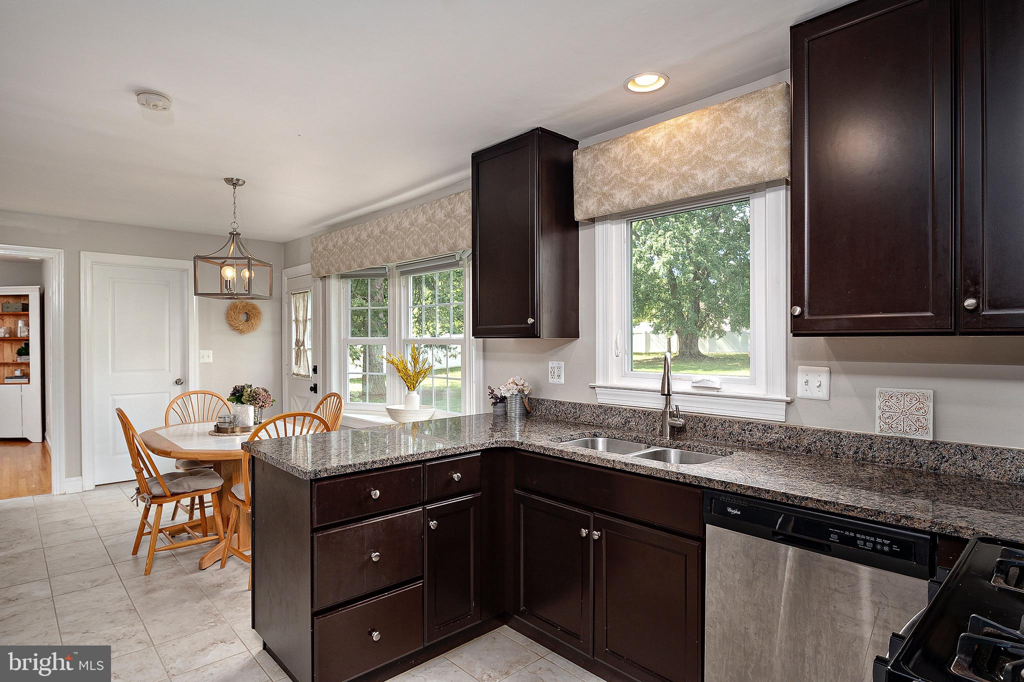 4678 S LEISURE COURT