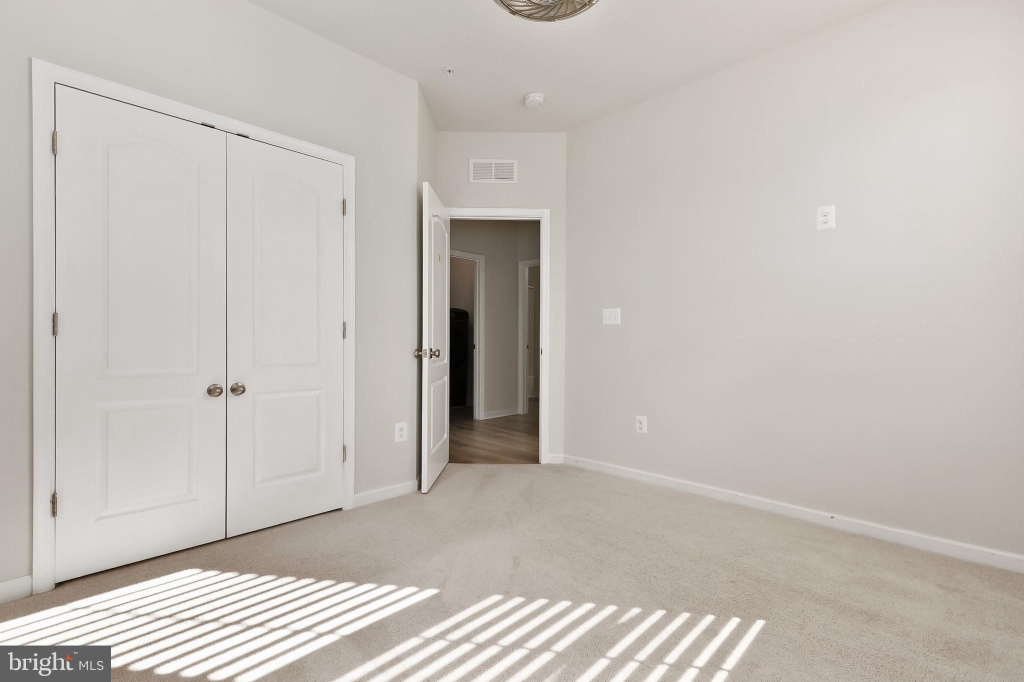 ASHTON MARKET - Residential