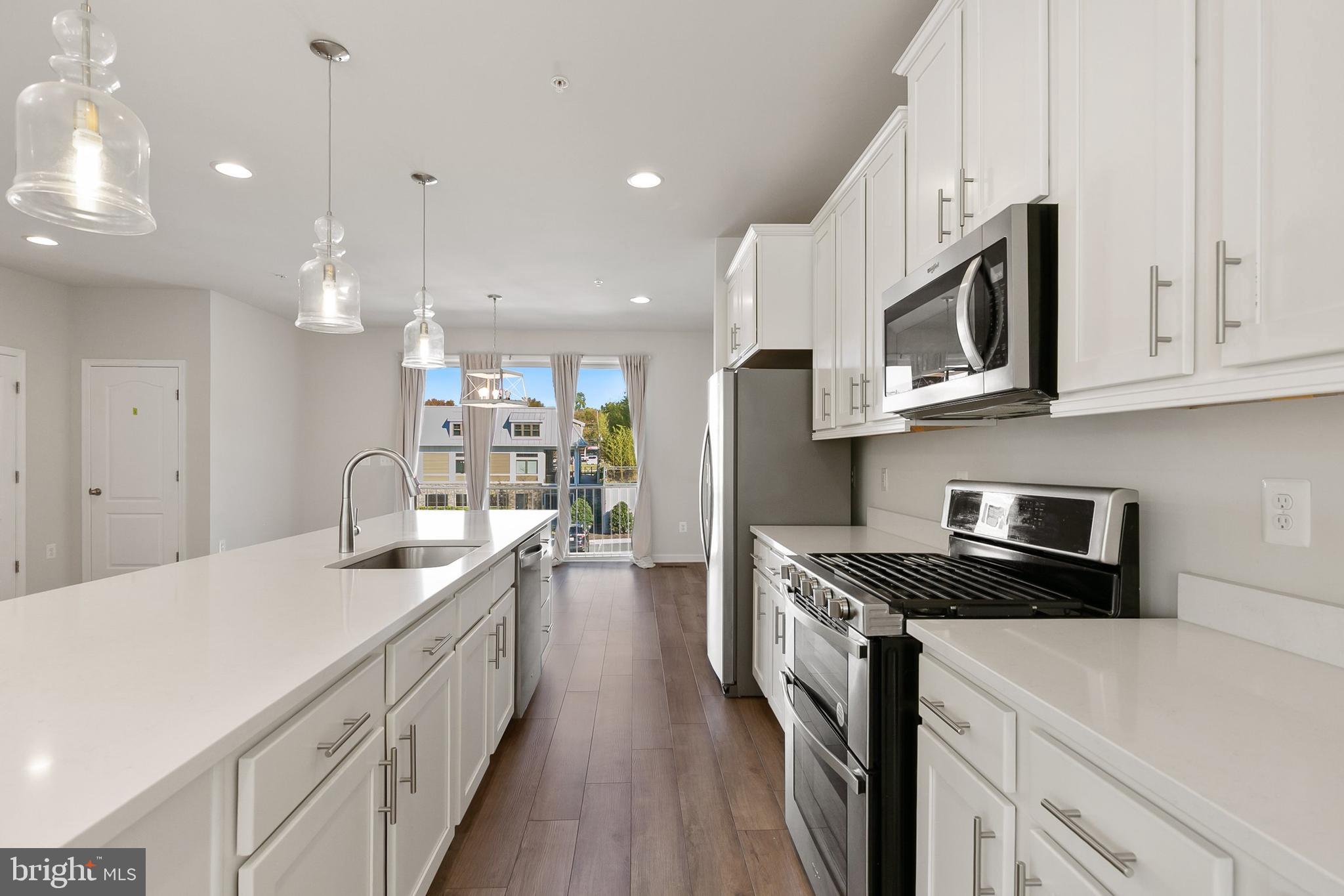 ASHTON MARKET - Residential