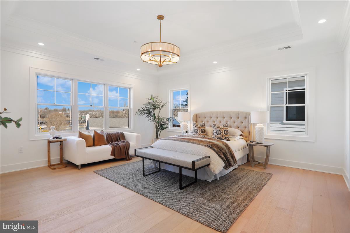 GEORGETOWN VILLAGE - Residential