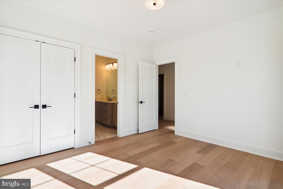 GEORGETOWN VILLAGE - Residential