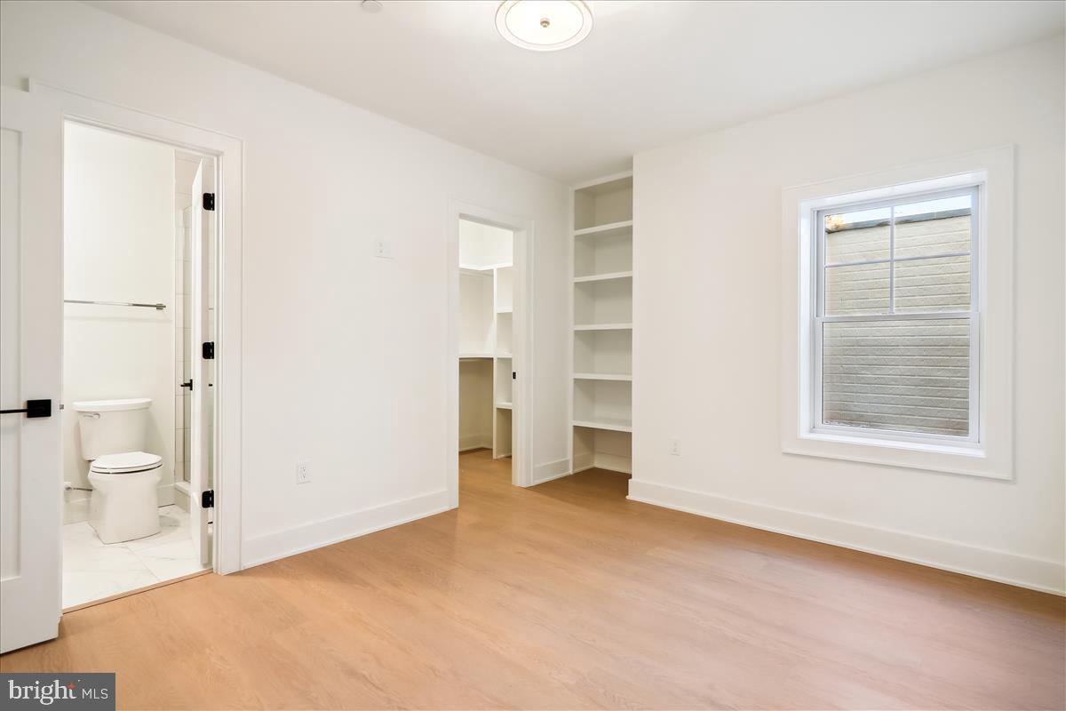 GEORGETOWN VILLAGE - Residential