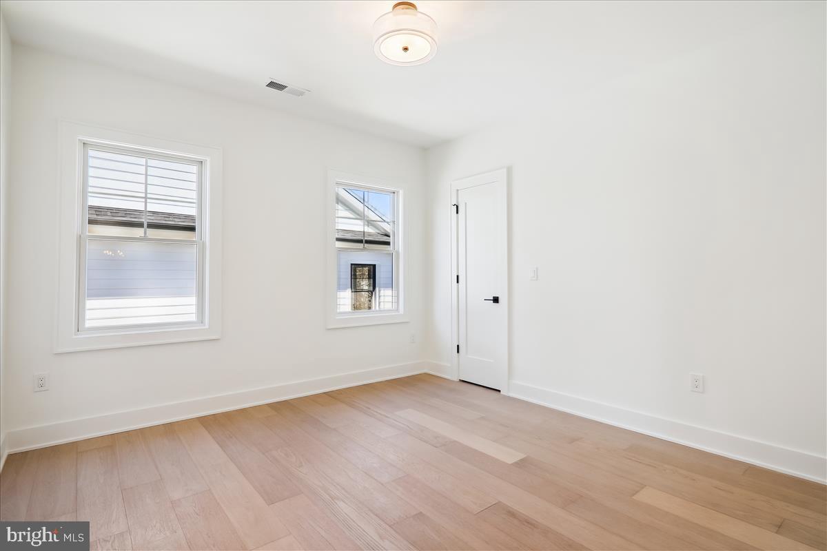 GEORGETOWN VILLAGE - Residential