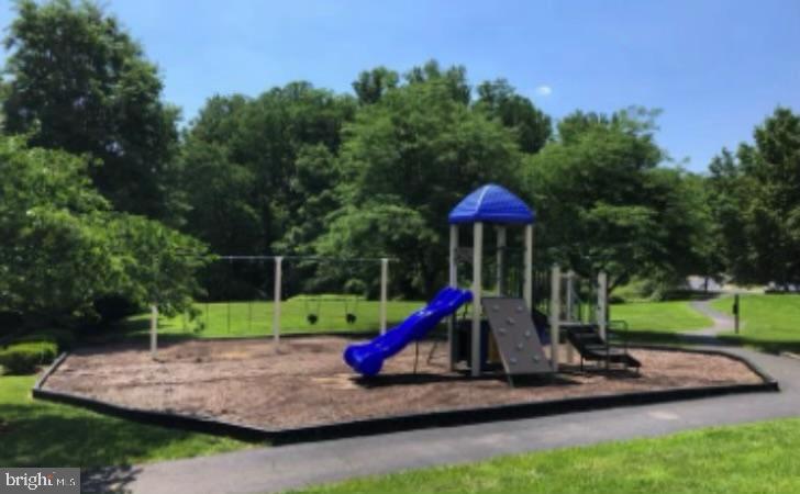 TIDEWATER COLONY - Residential