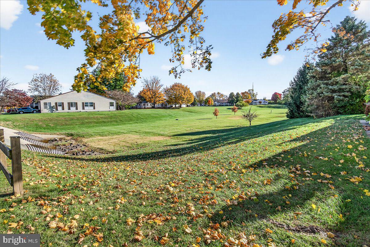 CRESTWOOD VILLAGE - Residential