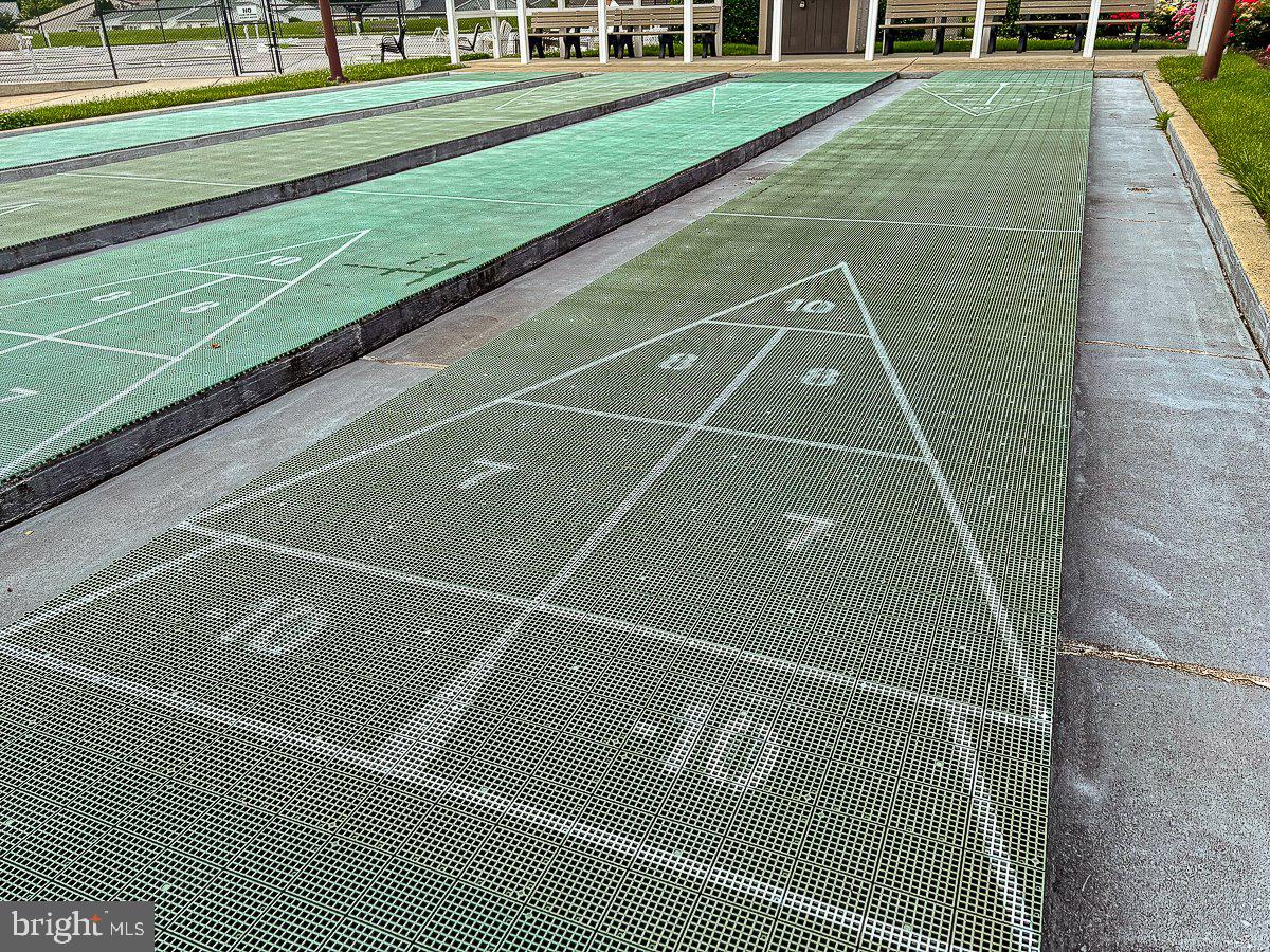 CRESTWOOD VILLAGE - Residential