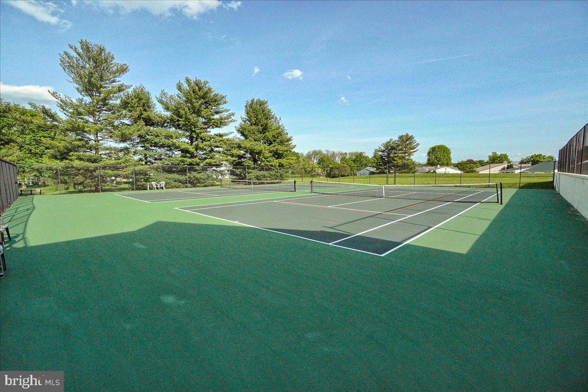 CRESTWOOD VILLAGE - Residential