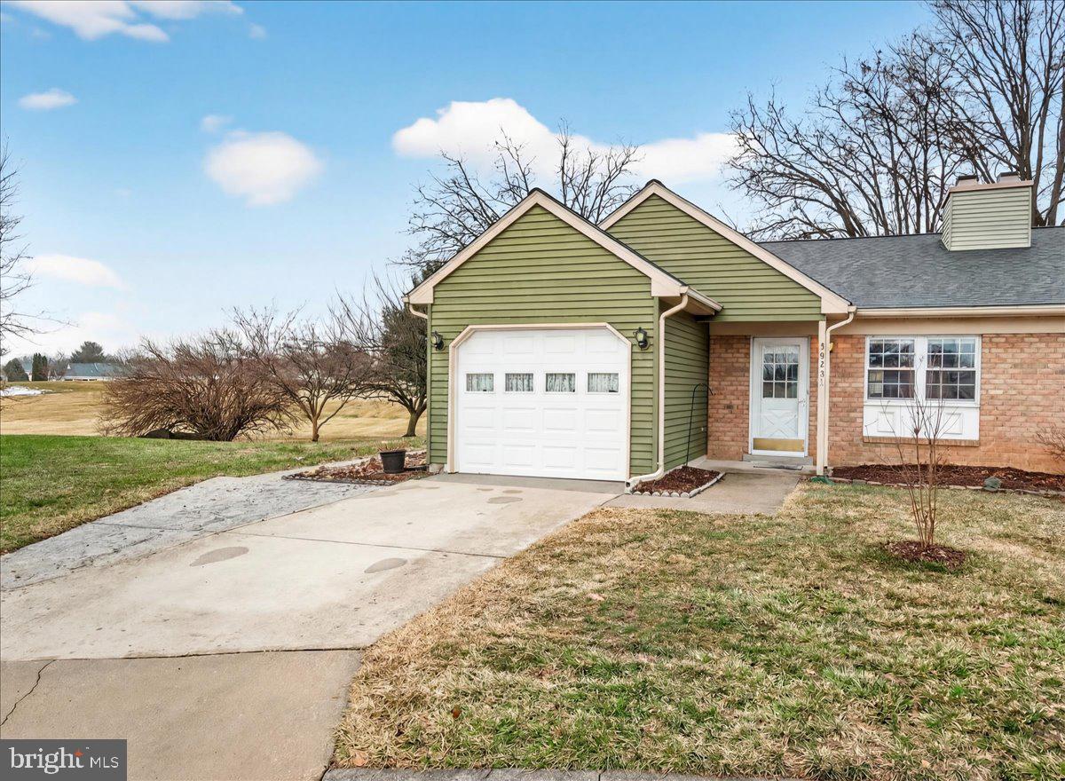 CRESTWOOD VILLAGE - Residential