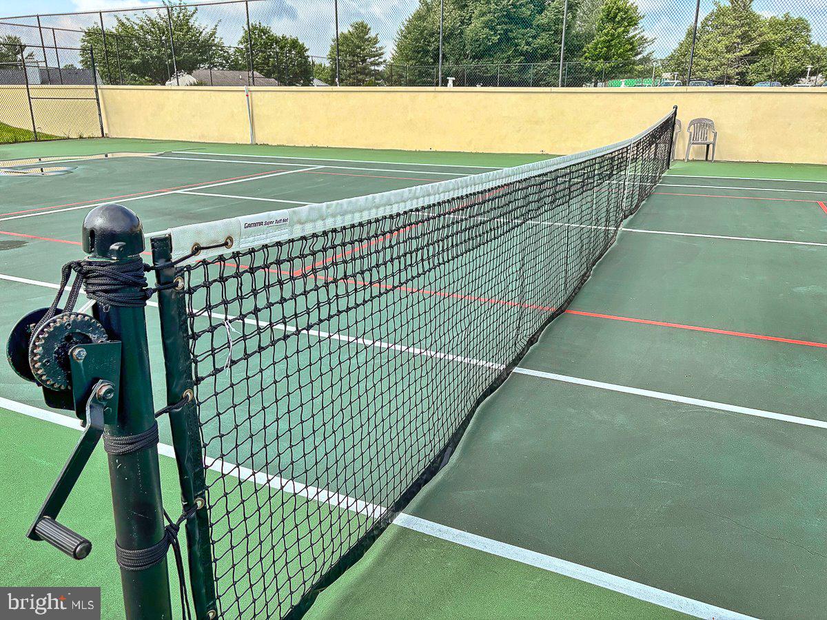 CRESTWOOD VILLAGE - Residential