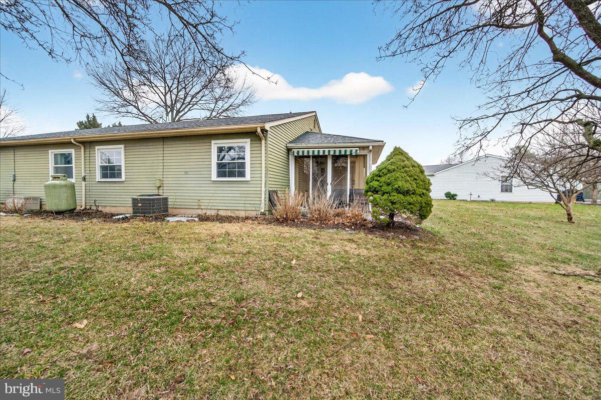 CRESTWOOD VILLAGE - Residential