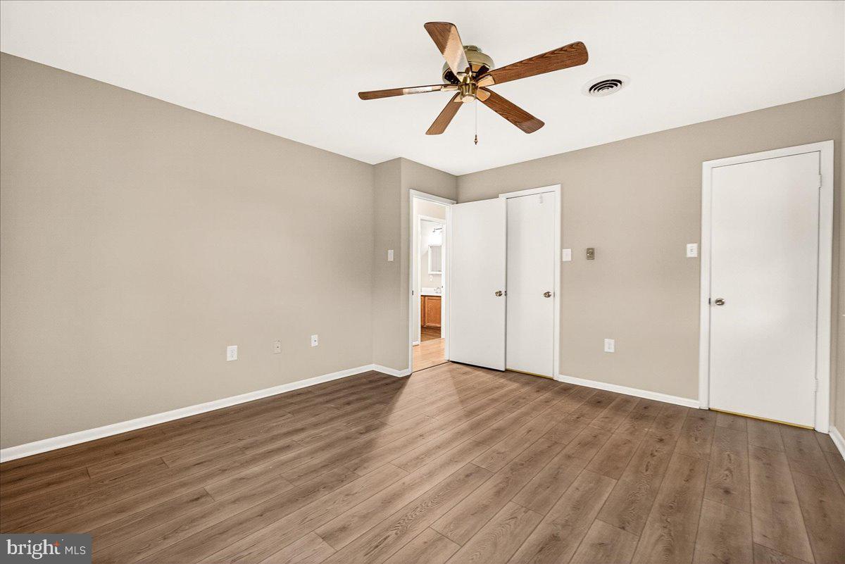 CRESTWOOD VILLAGE - Residential