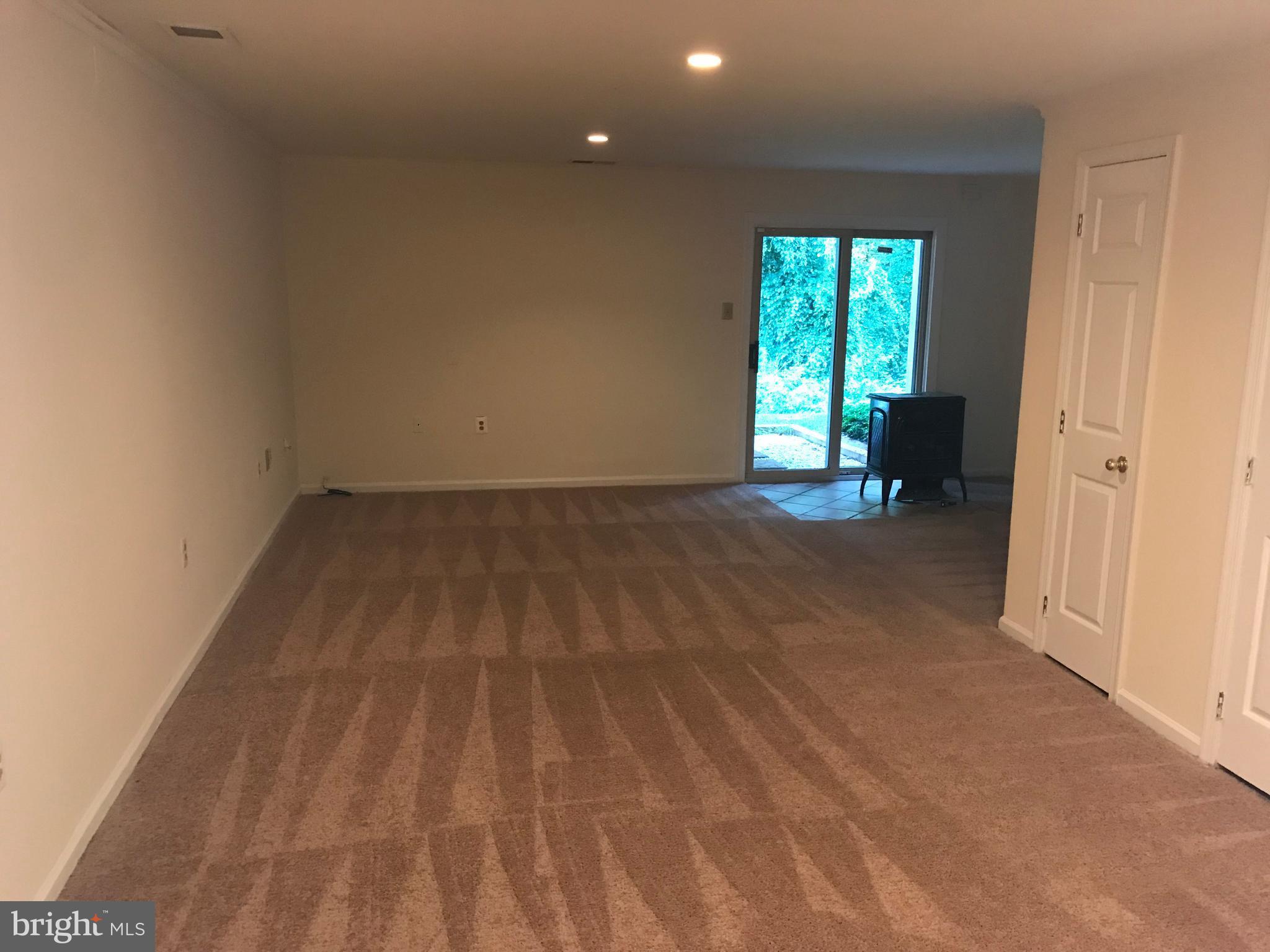 OWINGS MILLS - Residential Lease