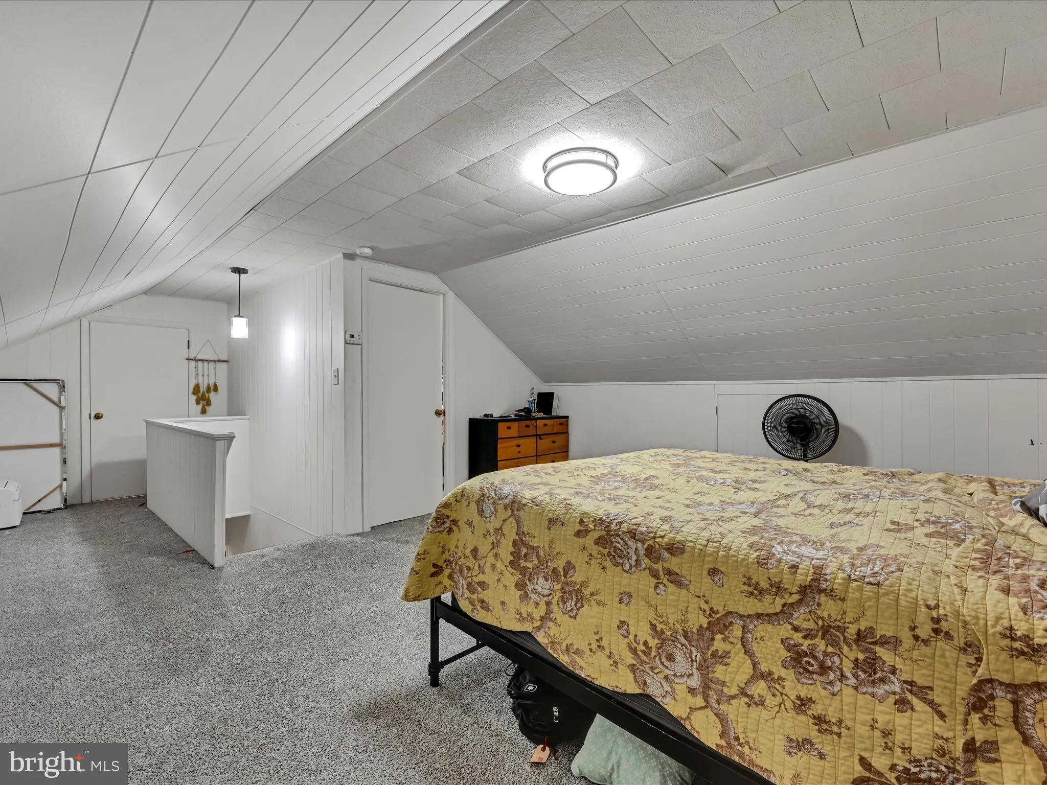 New Holland, Pennsylvania 17557, United States, 3 Bedrooms Bedrooms, ,1 BathroomBathrooms,Residential,Pending,27933