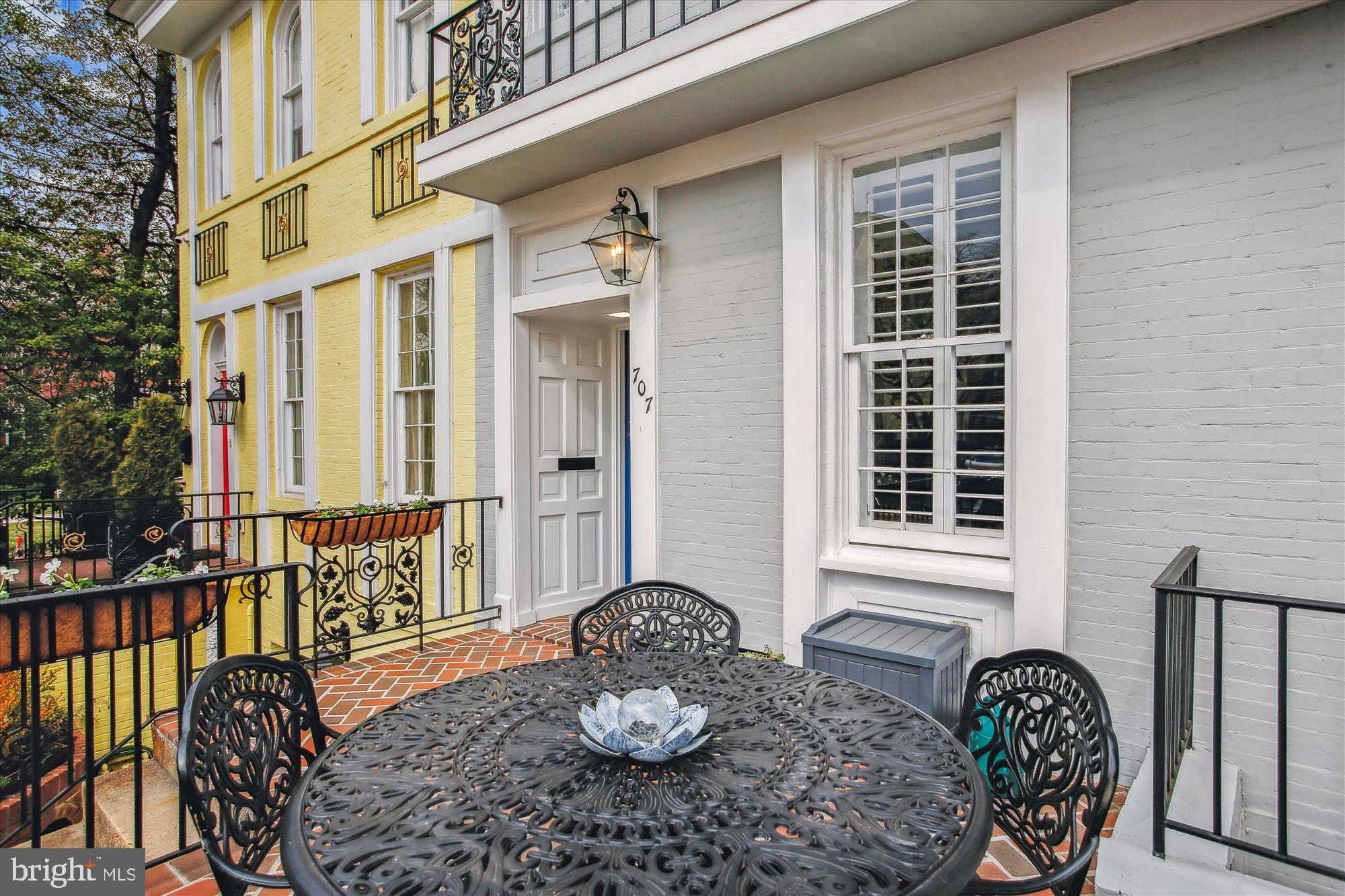 OLD TOWN - Residential