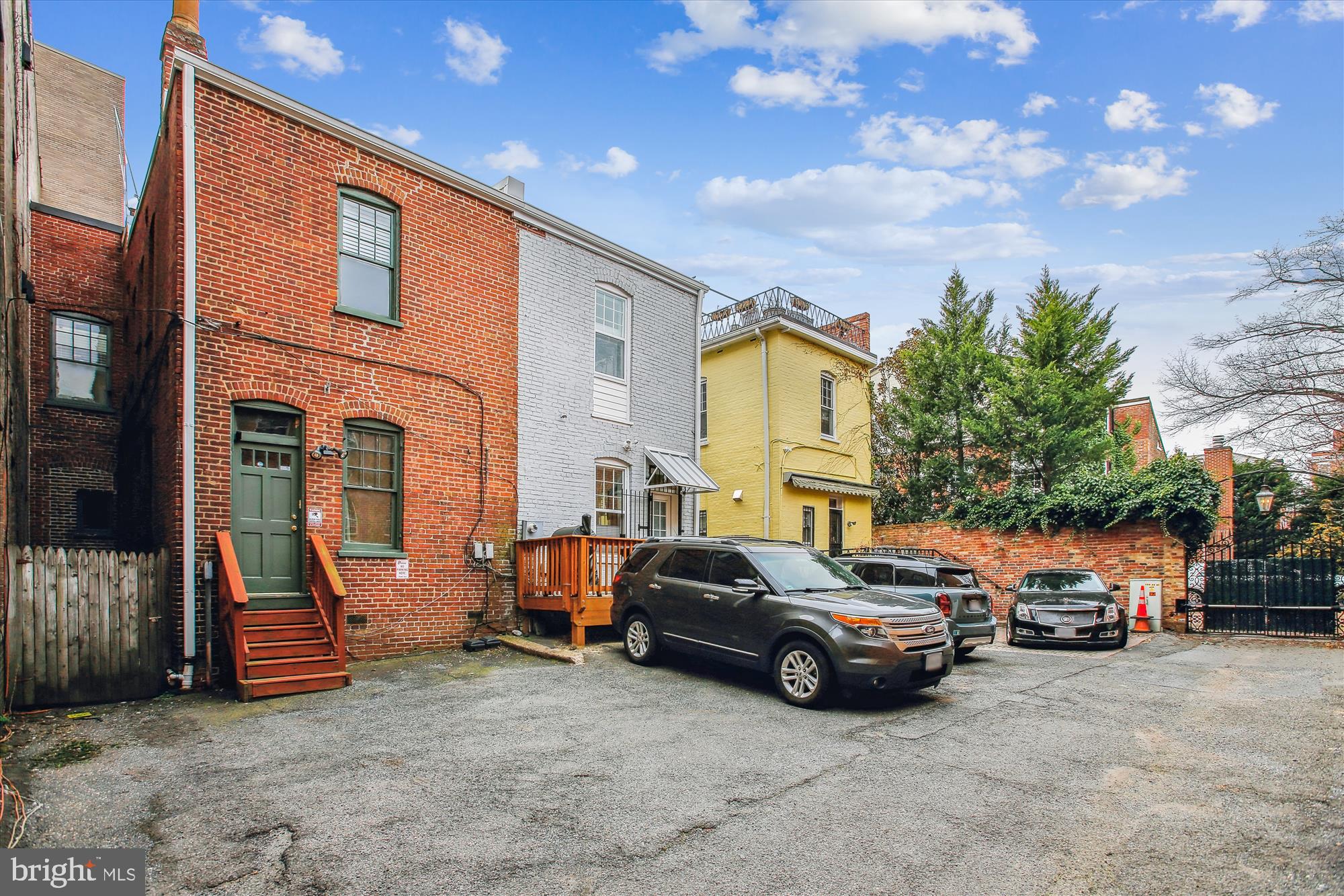 OLD TOWN - Residential