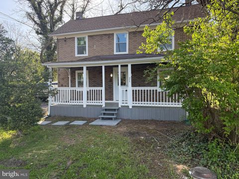 21 S GREENWAY AVENUE BOYCE VA 22620