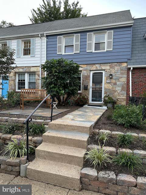 Photo of 4785 21st Road N, ARLINGTON, VA 22207 (MLS # VAAR2078568)