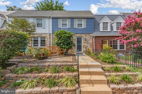 Townhouse For Sale - 4785 21st Road<br/> Arlington County, ARLINGTON, VA 22207