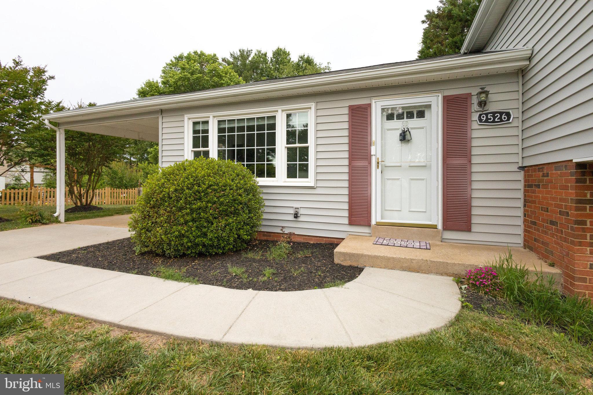 LAKE BRADDOCK - Residential