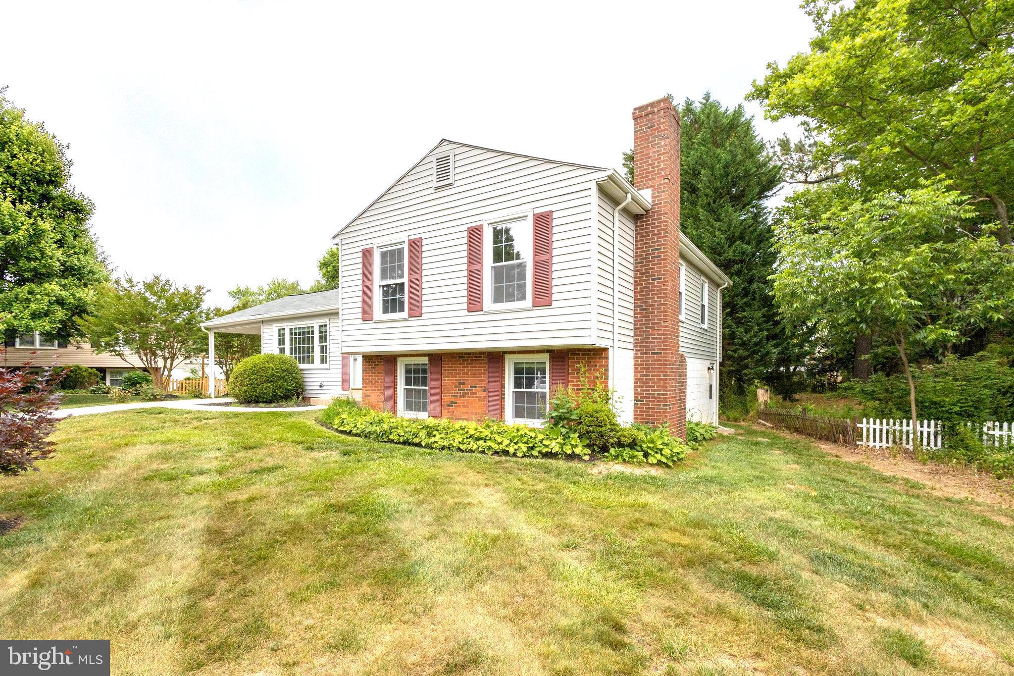 LAKE BRADDOCK - Residential