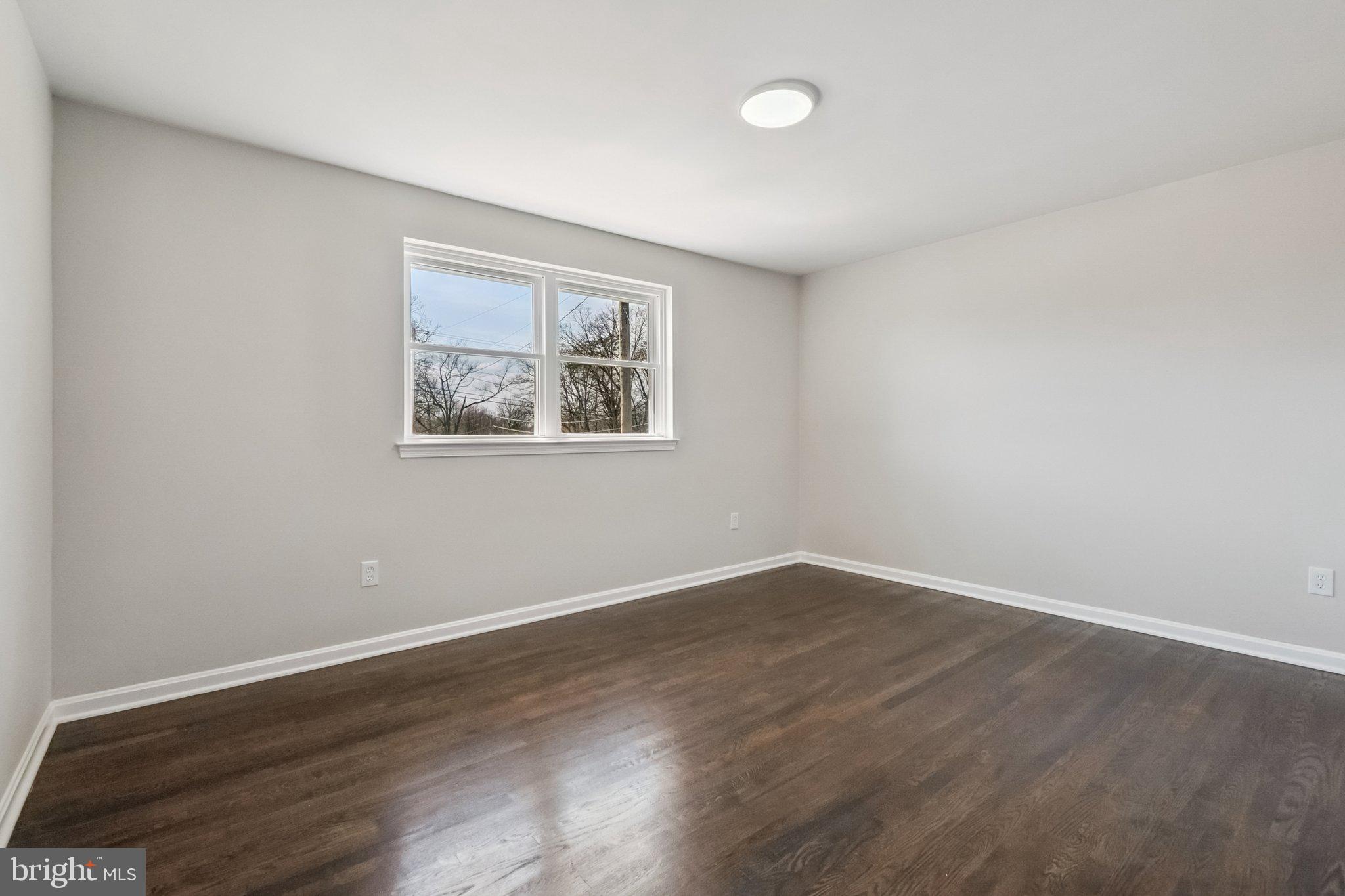 WEST SPRINGFIELD VILLAGE - Residential