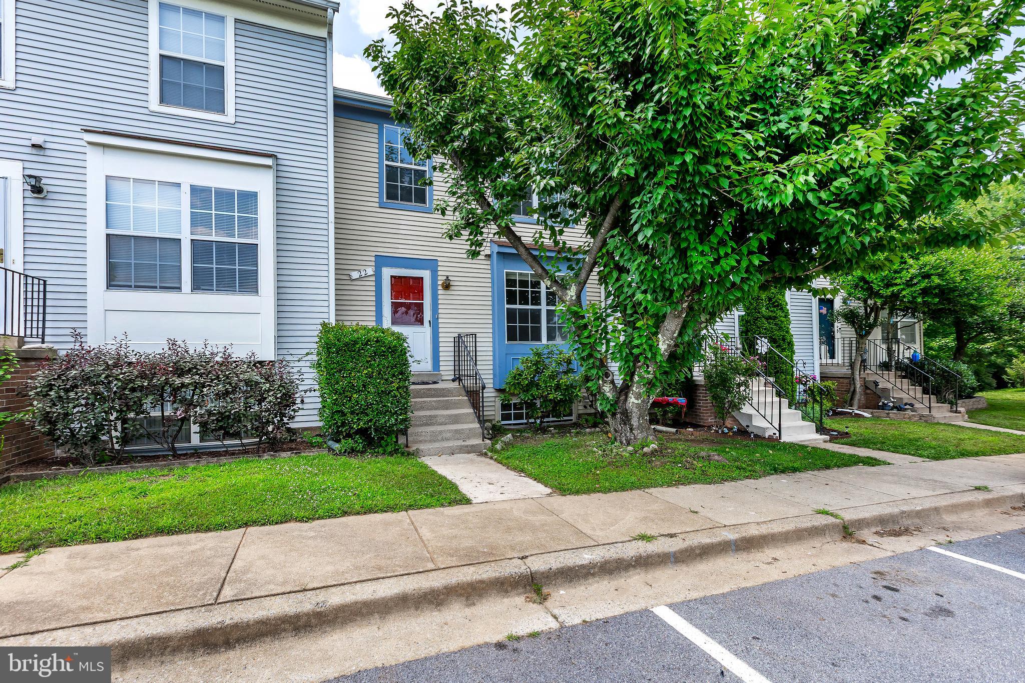 22 APPLEGRATH COURT