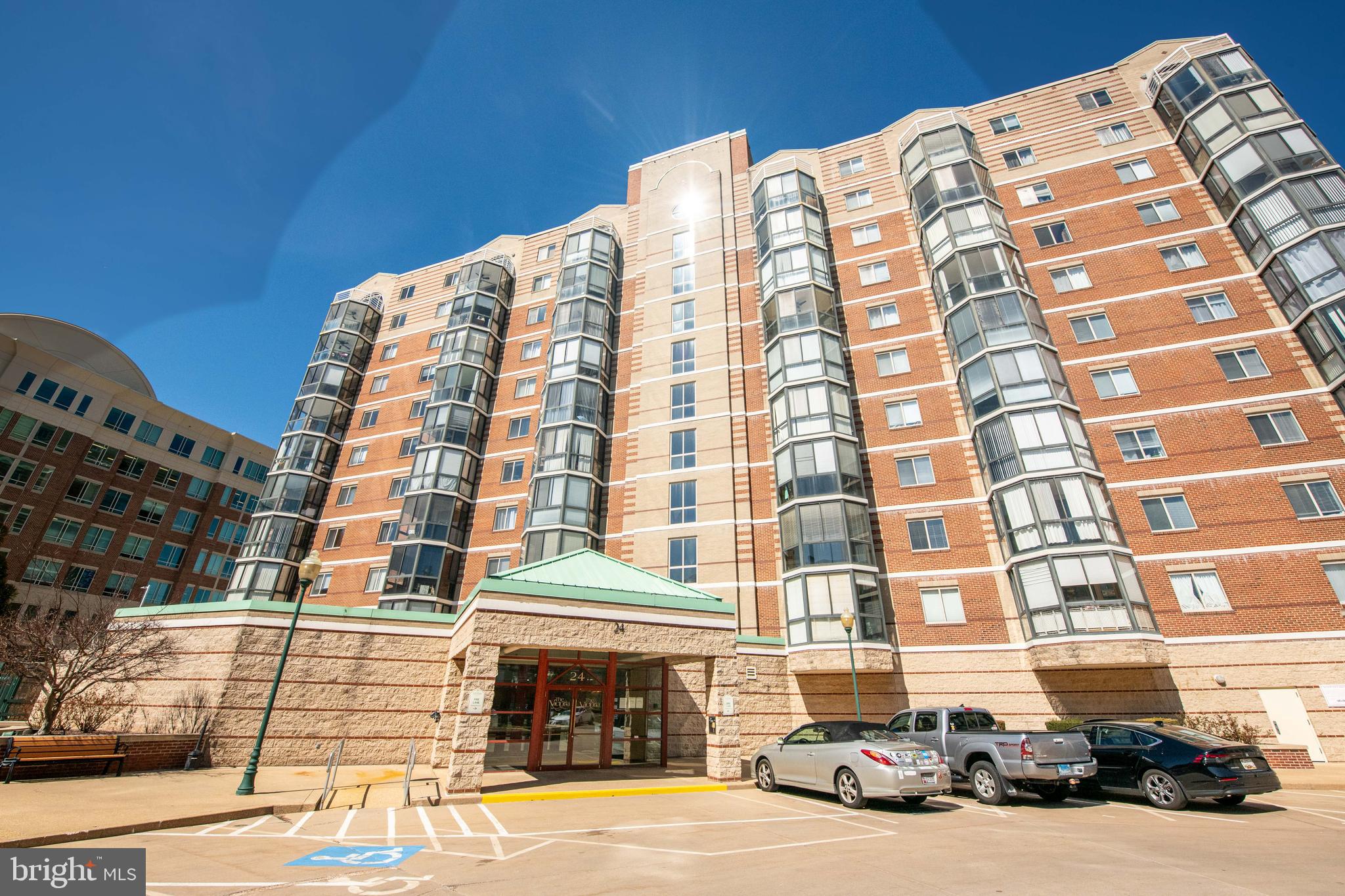THE VICTORIA CODM - Residential