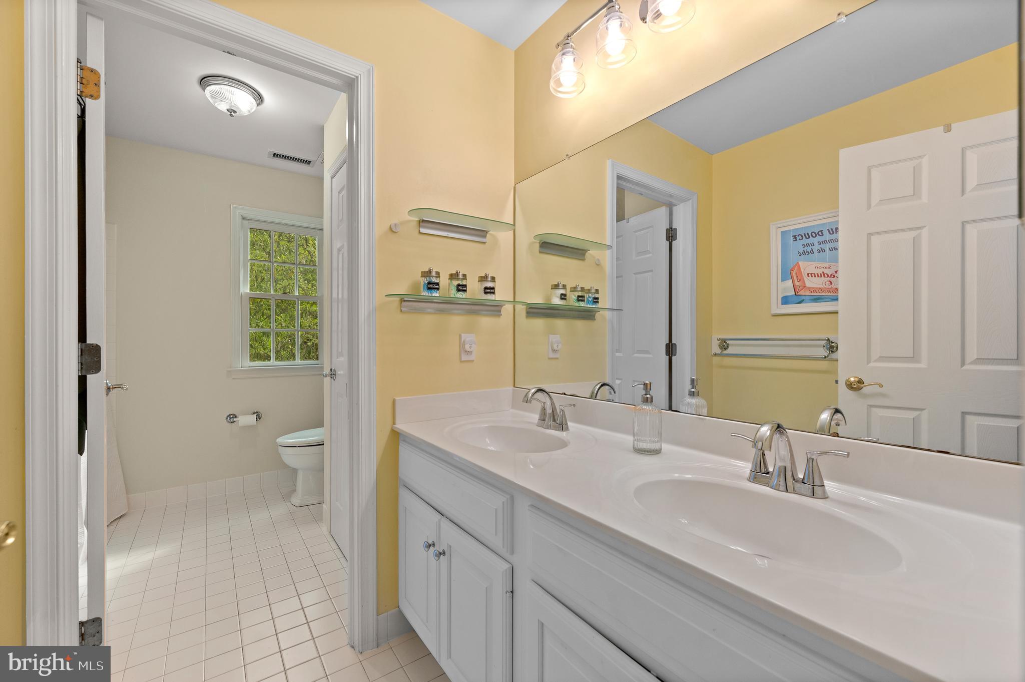 WHITEHORSE - Residential