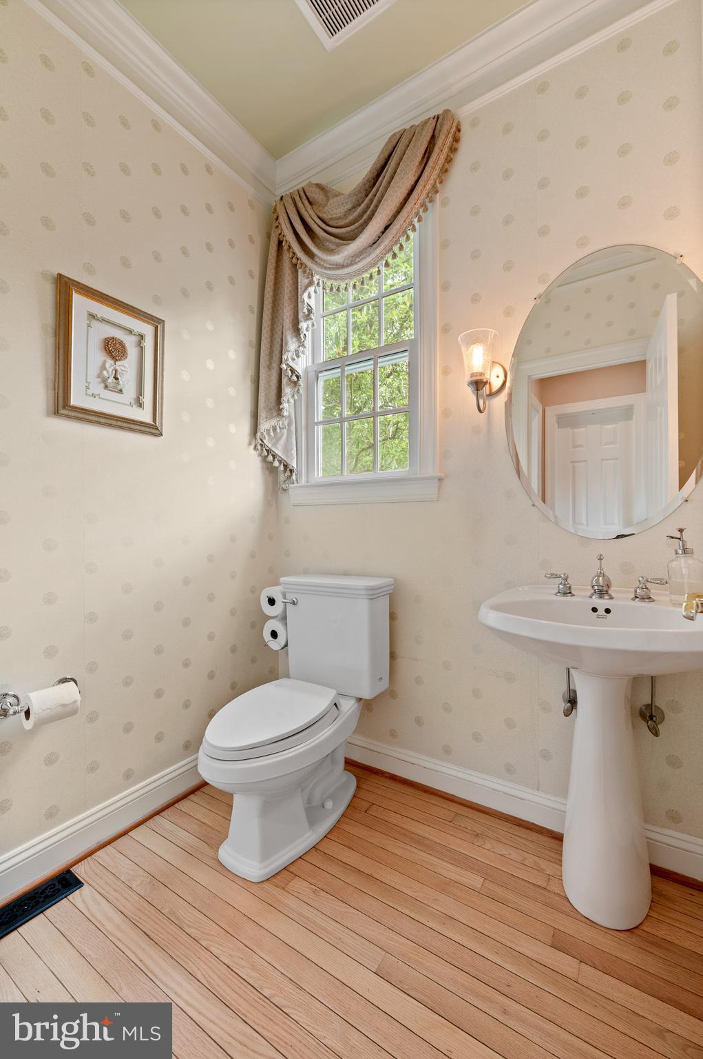 WHITEHORSE - Residential