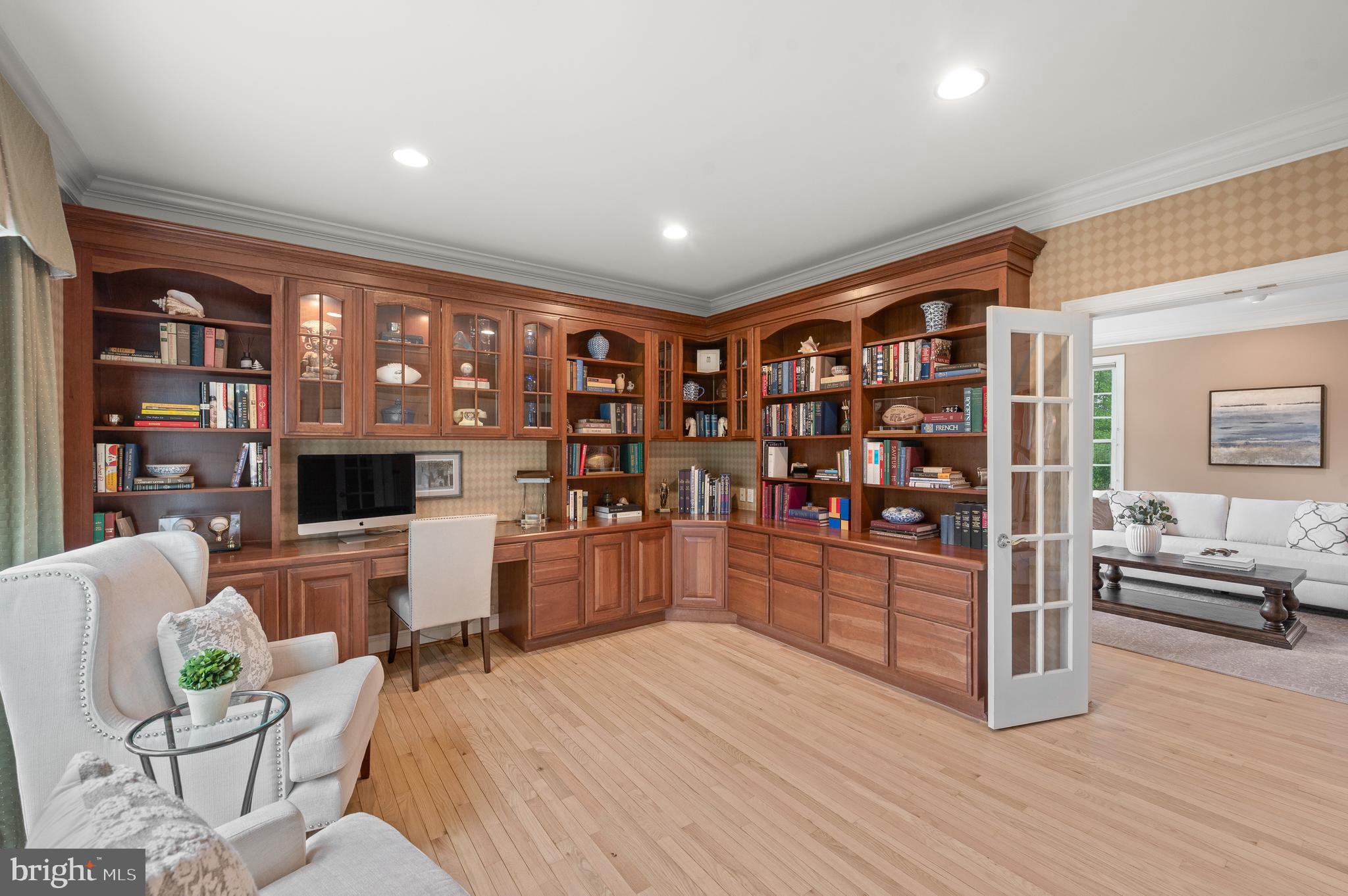 WHITEHORSE - Residential