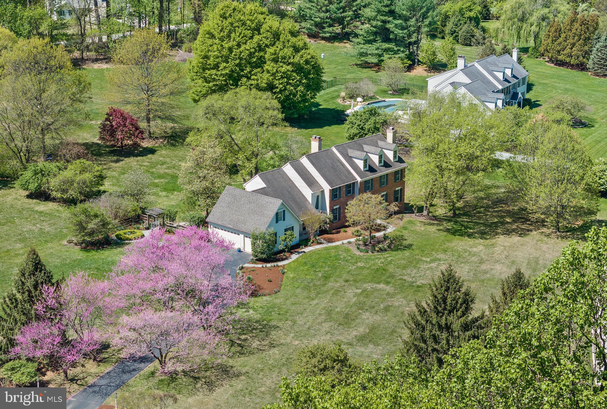 WHITEHORSE - Residential