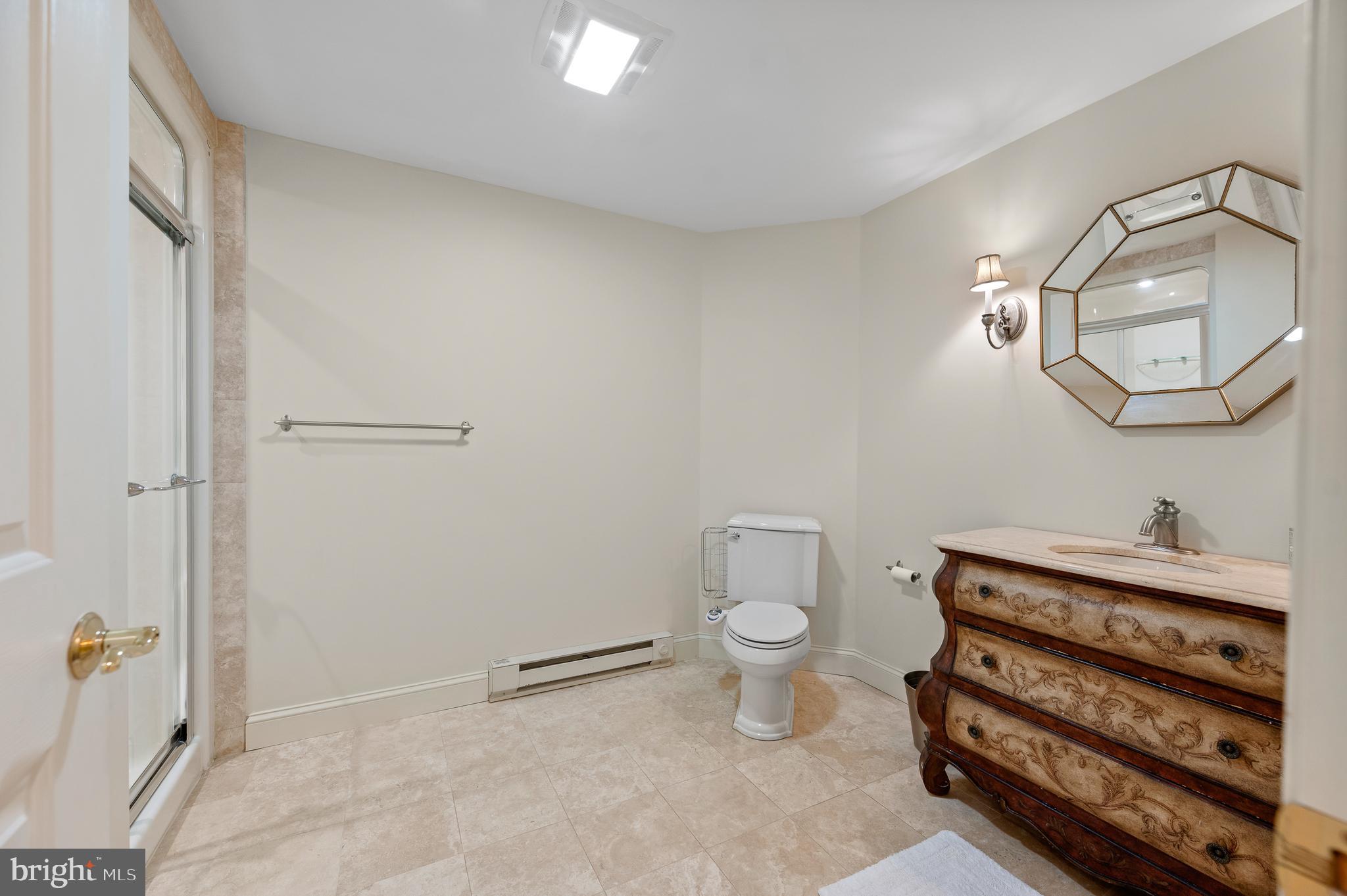 WHITEHORSE - Residential