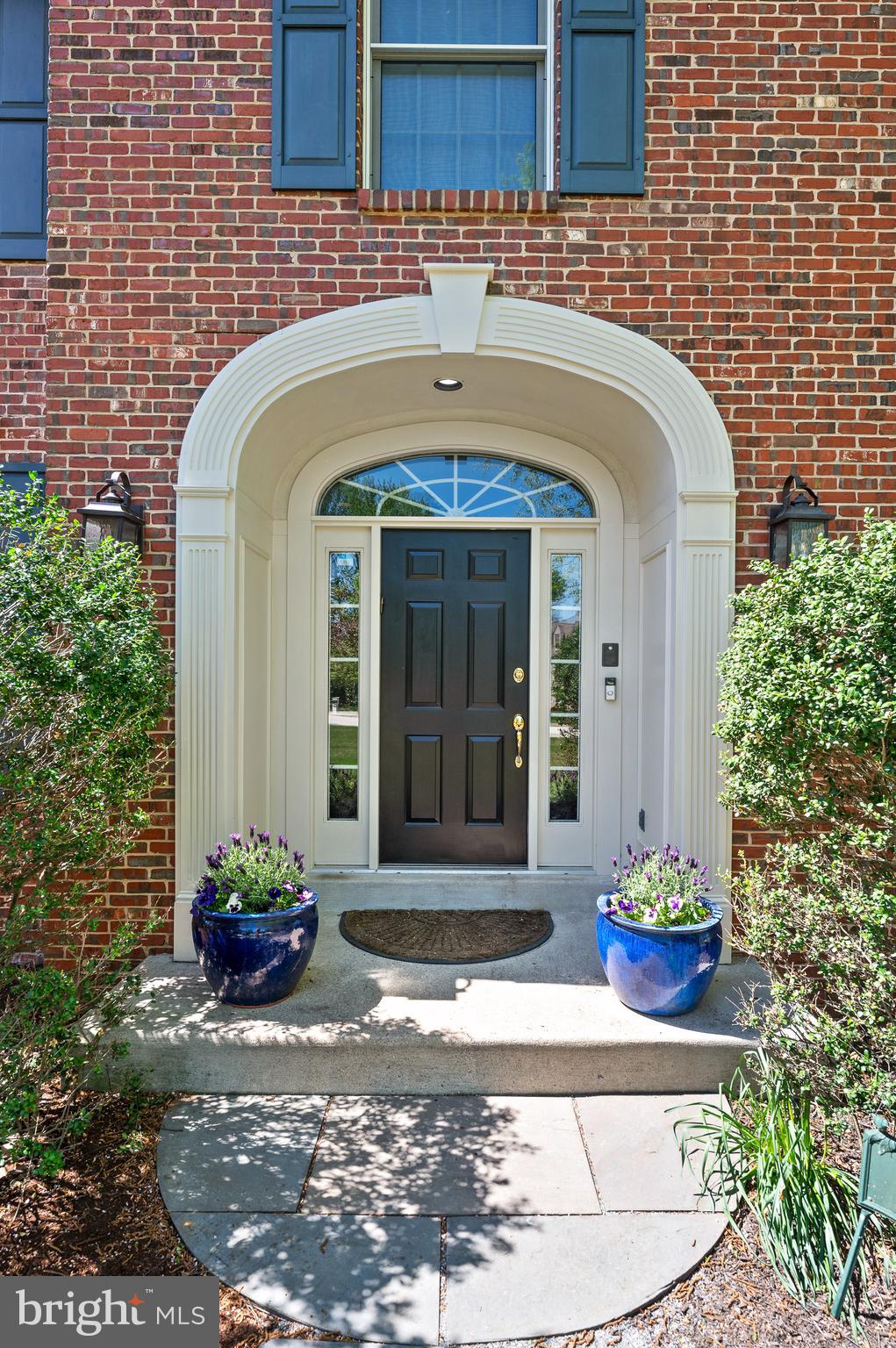 WHITEHORSE - Residential