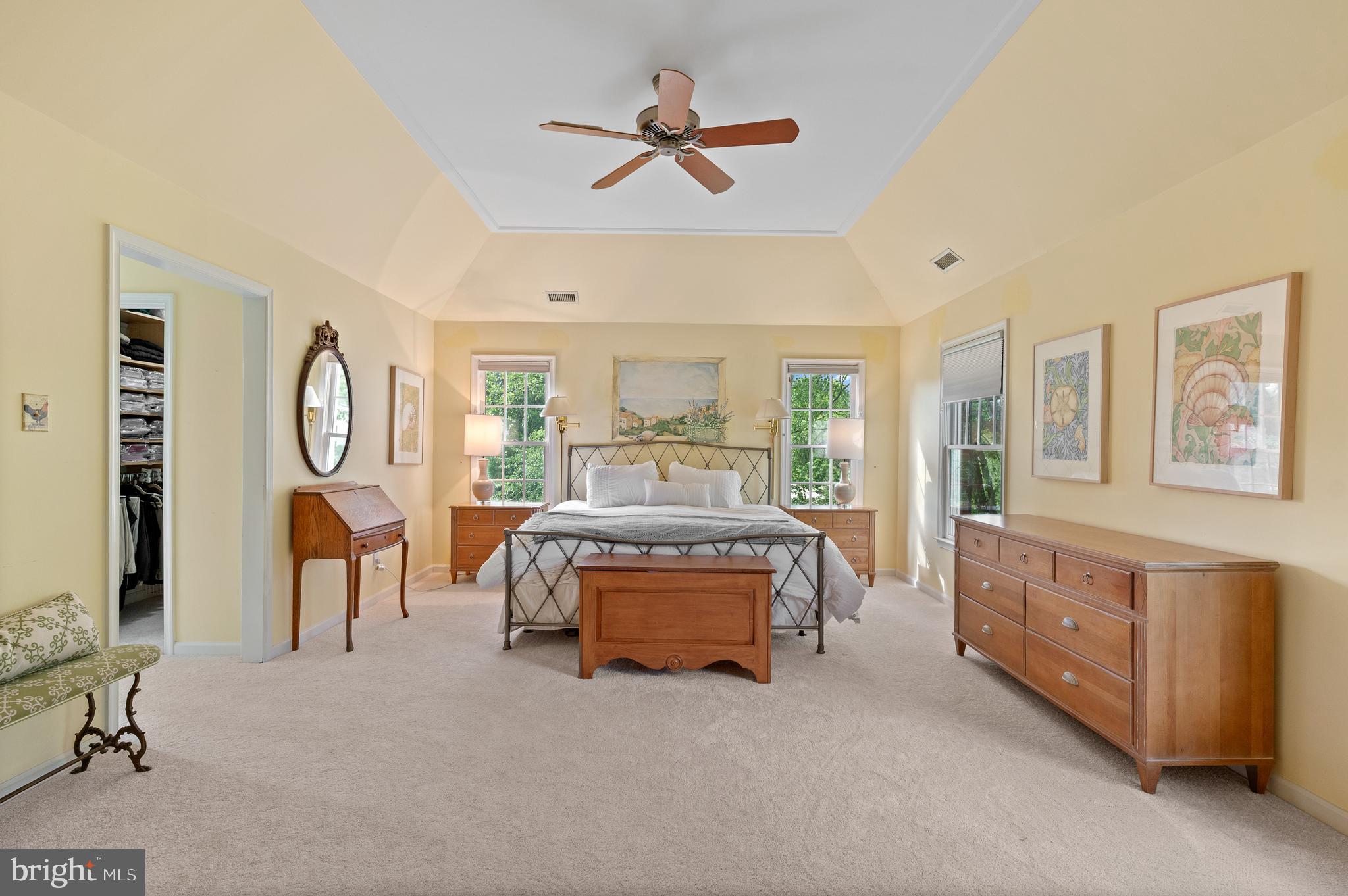 WHITEHORSE - Residential