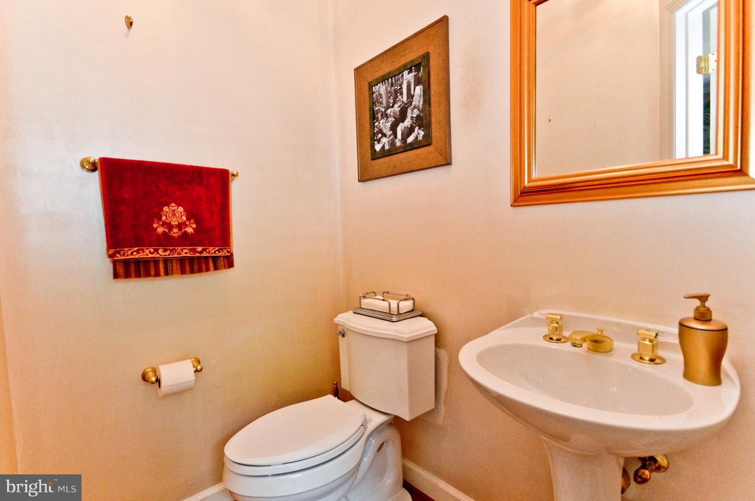 BIRCH POND - Residential Lease