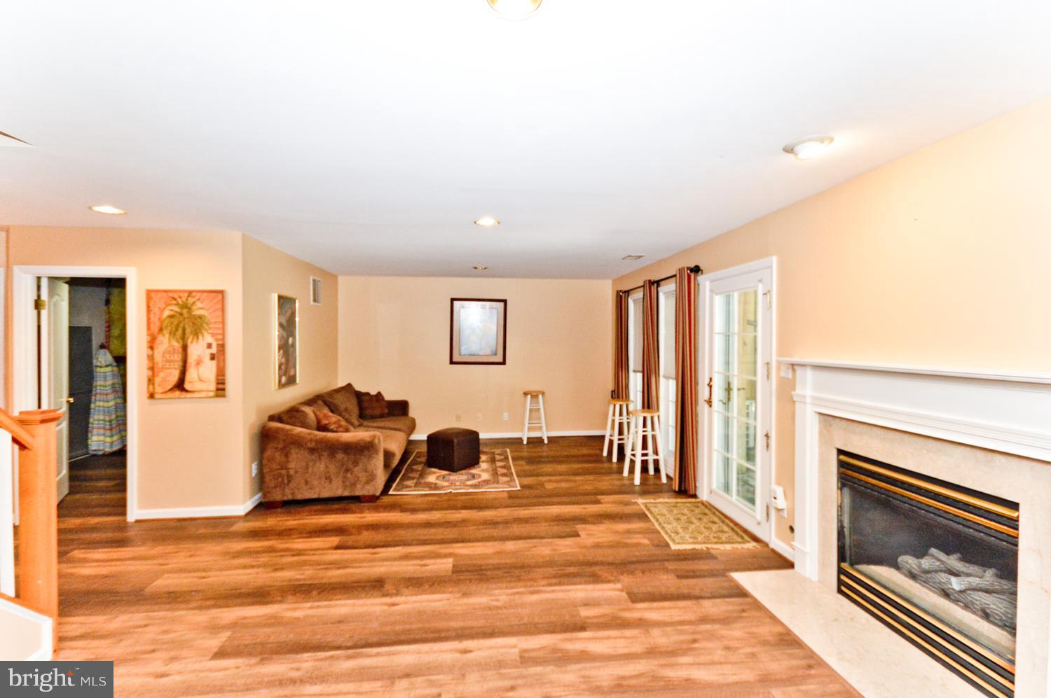 BIRCH POND - Residential Lease