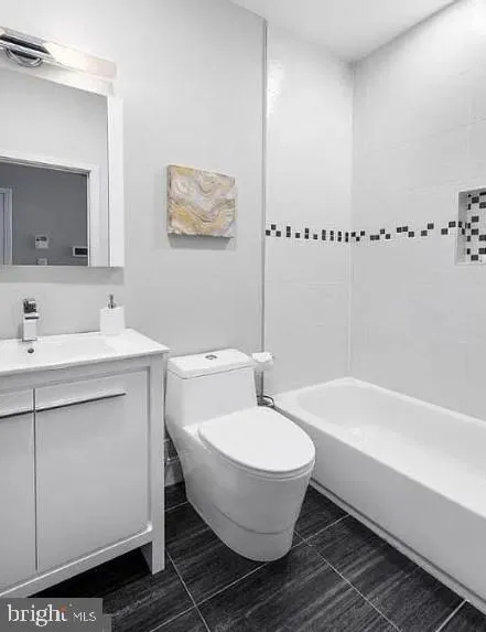 Philadelphia, Pennsylvania 19130, United States, 3 Bedrooms Bedrooms, ,3 BathroomsBathrooms,Residential,Active,27881