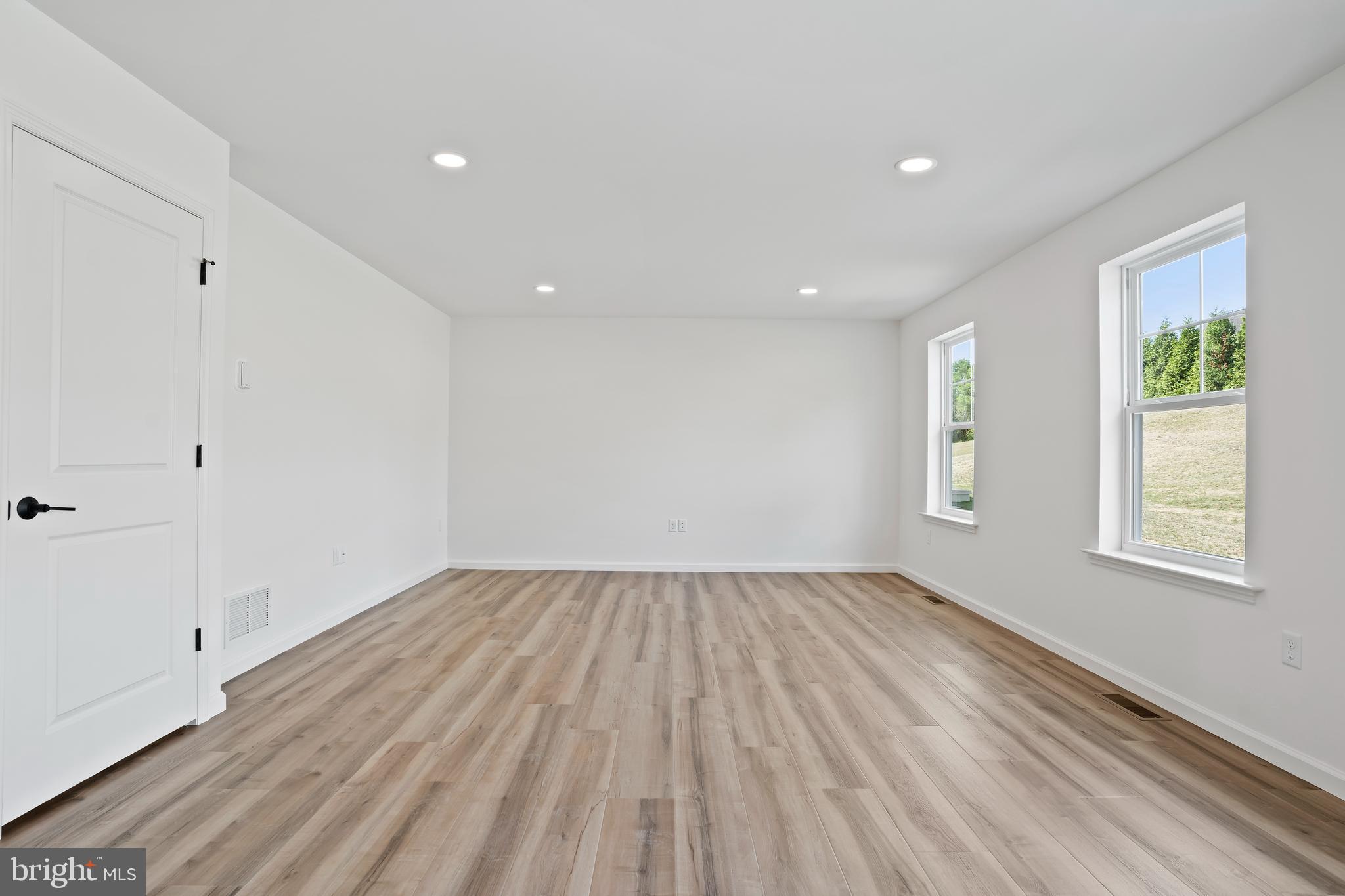 MAYBERRY - Residential