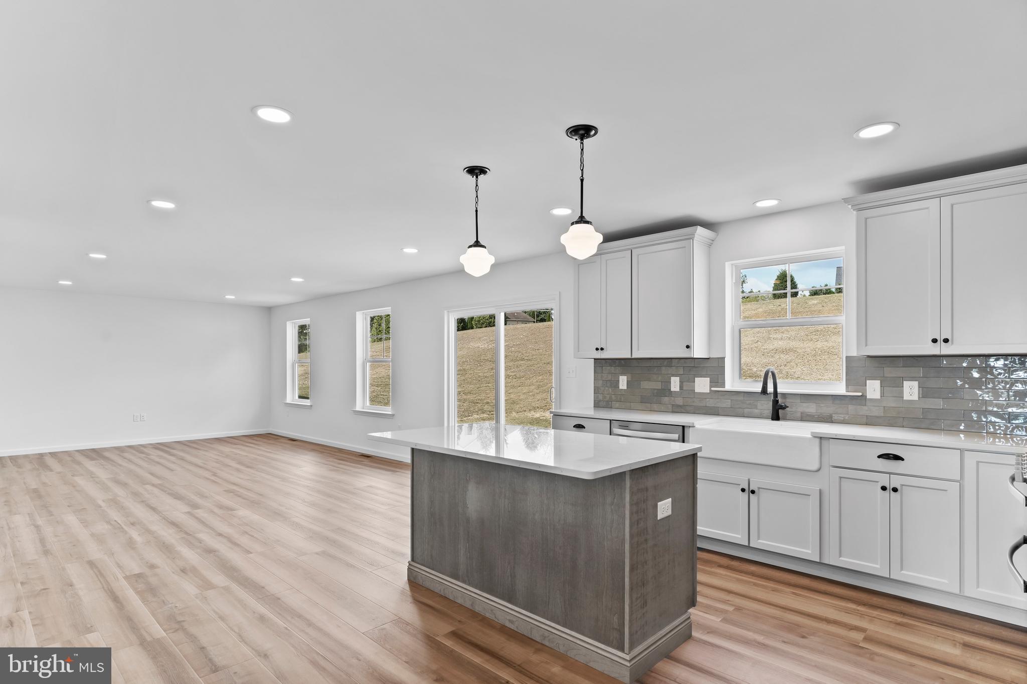 MAYBERRY - Residential