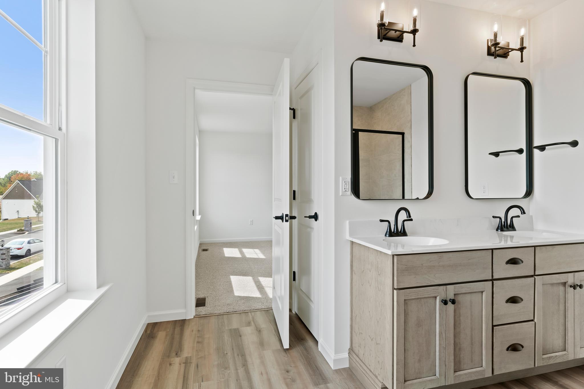 MAYBERRY - Residential