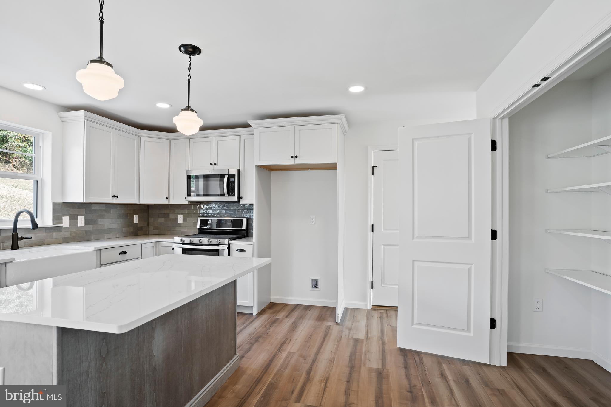 MAYBERRY - Residential