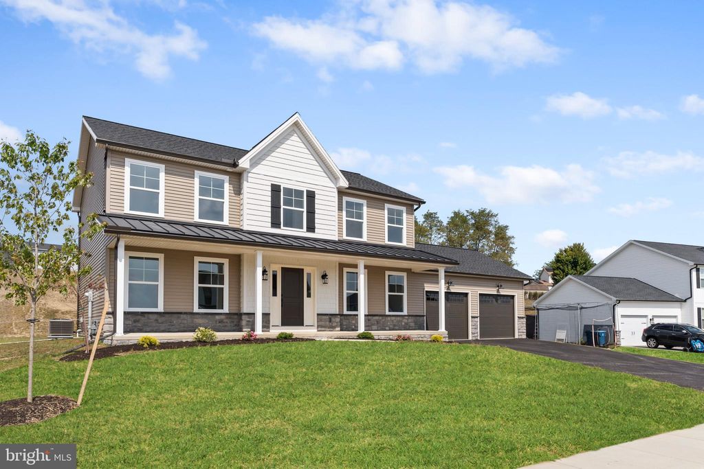 Photo of 507 Elm Street, HARRISBURG, PA 17112 (MLS # PADA2049758)