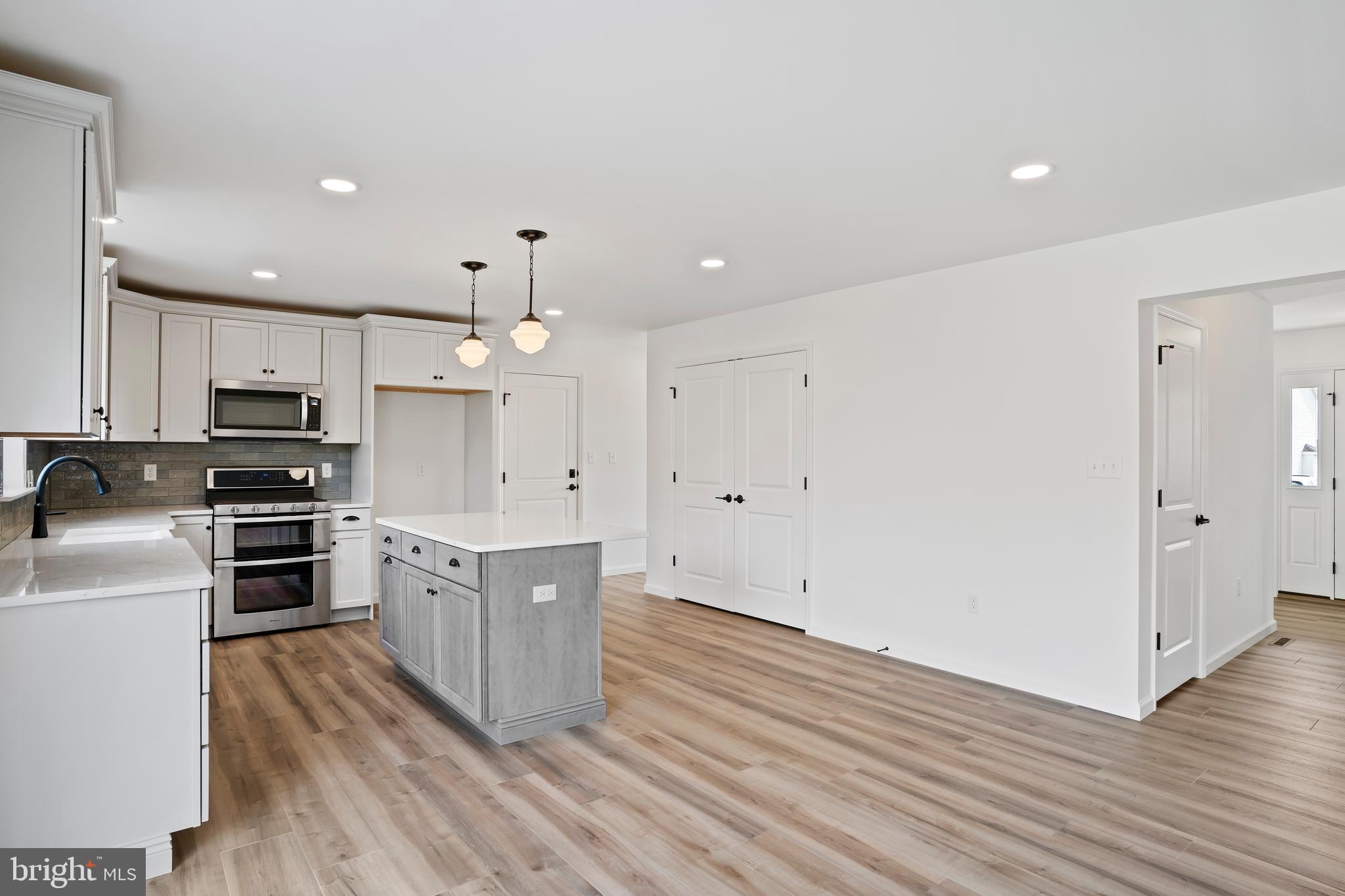 MAYBERRY - Residential