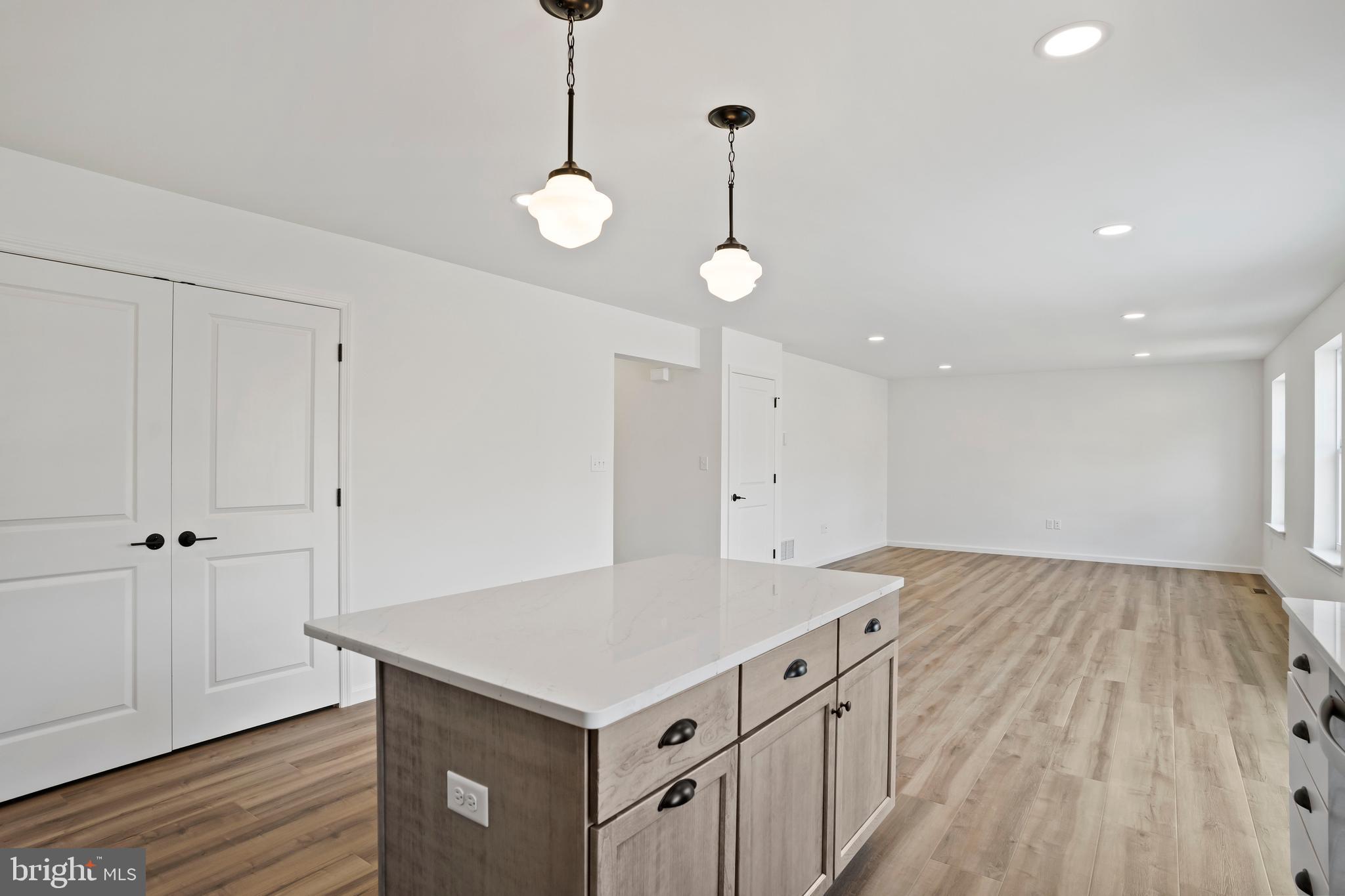 MAYBERRY - Residential