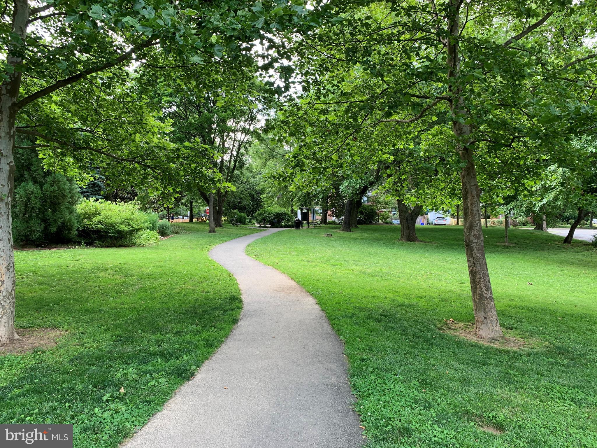 ARLINGTON HEIGHTS - Residential Lease