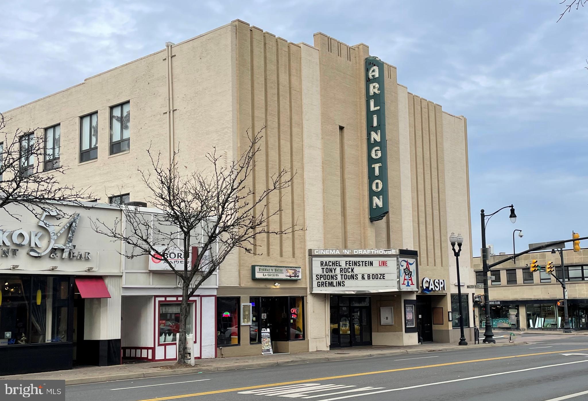 ARLINGTON HEIGHTS - Residential Lease