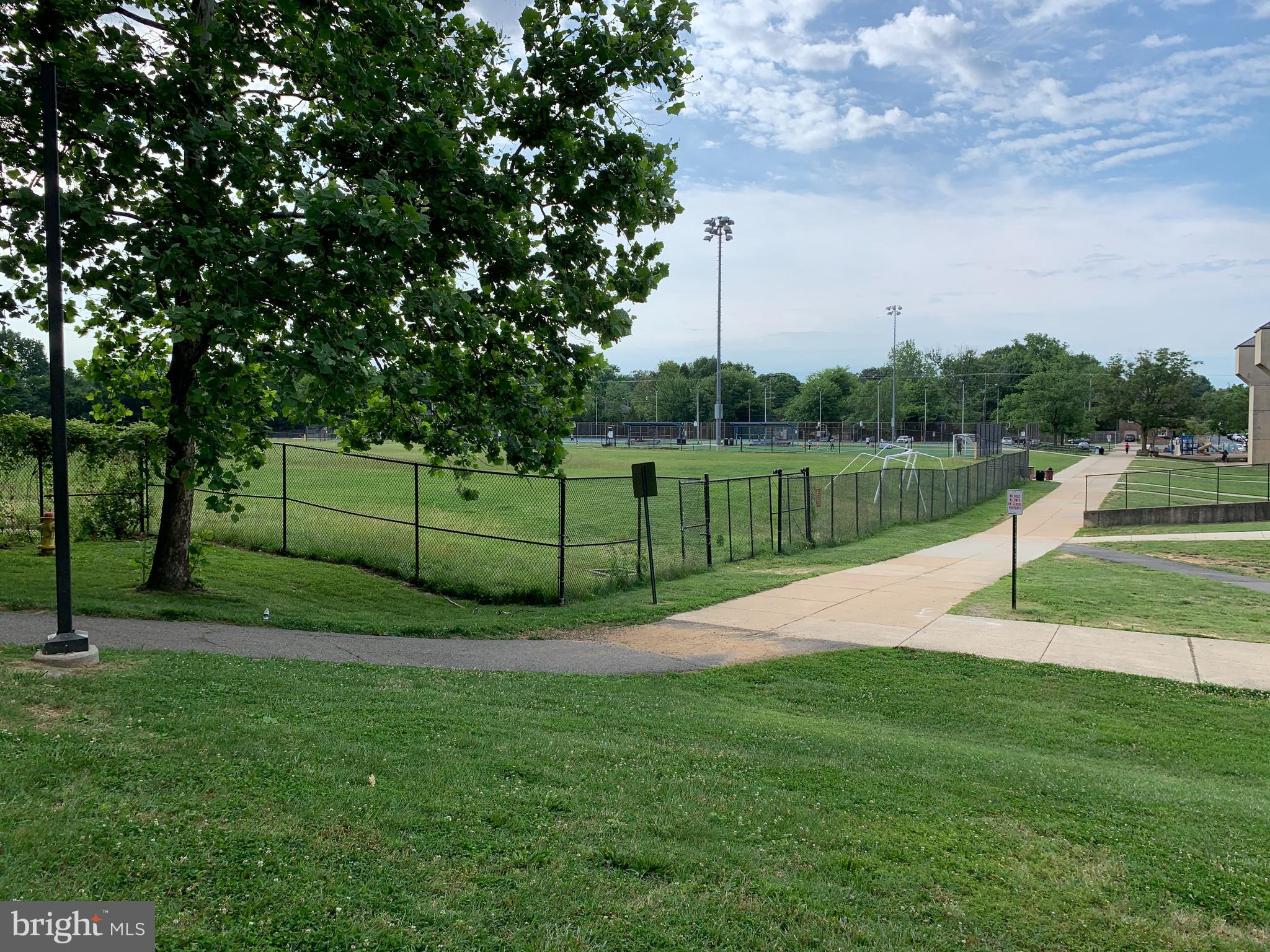 ARLINGTON HEIGHTS - Residential Lease