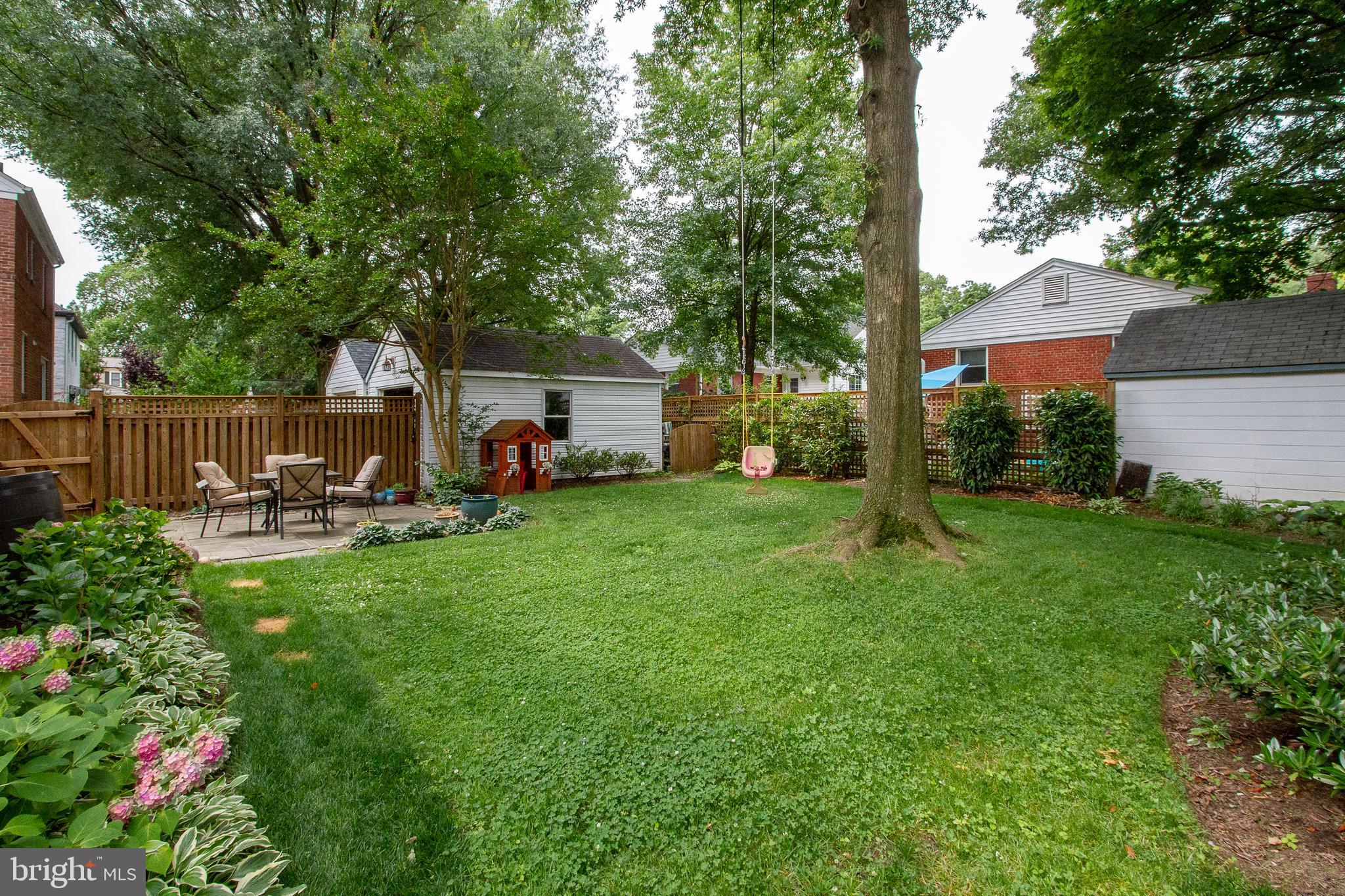 ARLINGTON HEIGHTS - Residential Lease