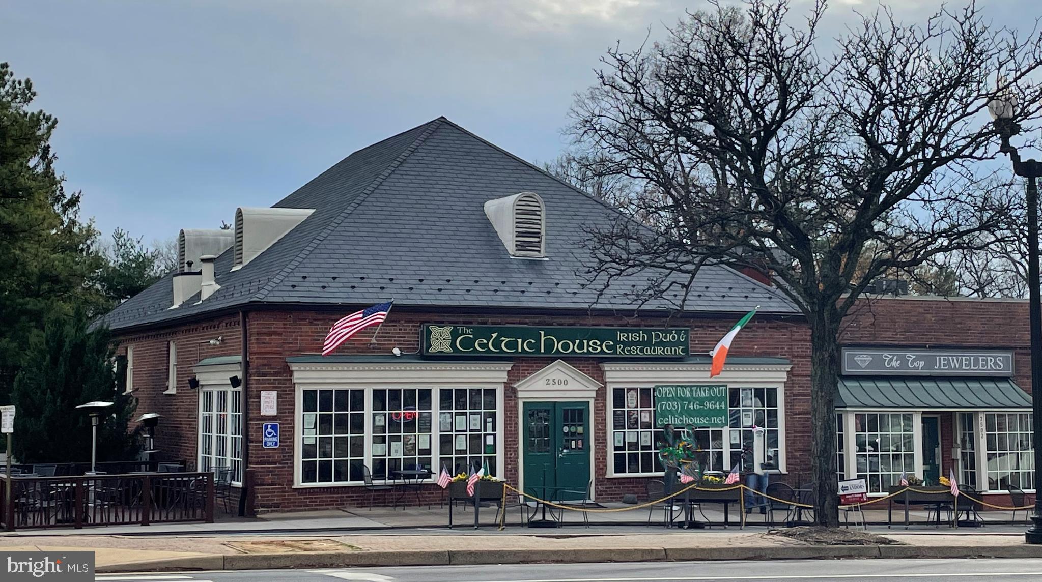 ARLINGTON HEIGHTS - Residential Lease